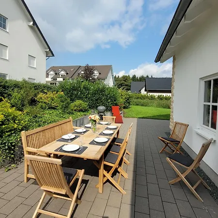 21096 Holiday home *